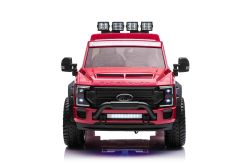 Macchinina elettrica per bambini Duty 24V rossa, 2 posti, trazione 4X4 con motori e sospensioni 24V ad alte prestazioni, doppie ruote posteriori in EVA, Seduta in similpelle, telecomando da 2,4 GHz, rampa luminosa a LED, lettore MP3 con ingresso USB, lice